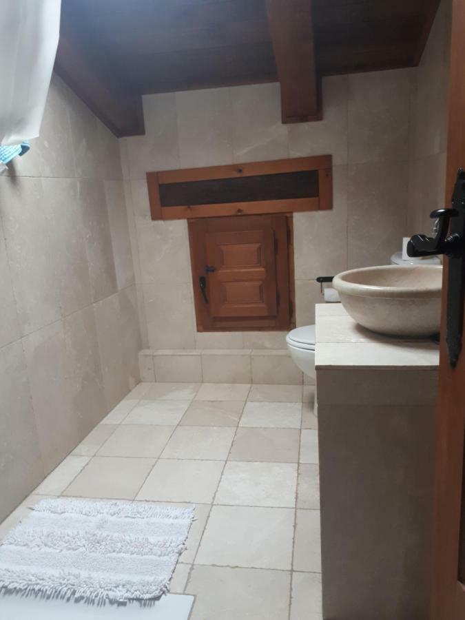 Hostal Molino Del Río Torre la Cárcel Exterior foto